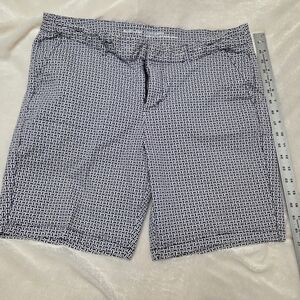 Kahkis By GAP Womens Shorts